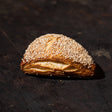 Cafe Reinhardt Laugenecke mit Sesam